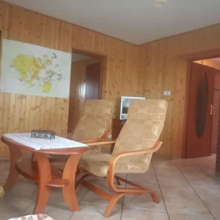 Lesna Wyspa Apartment *
